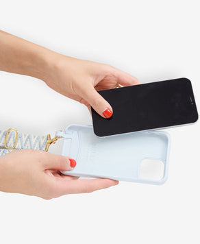 Babyblaue Handyhülle mit Ösen