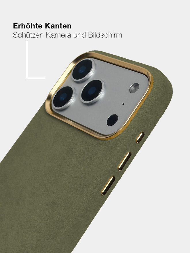 Olive Alcantara (Gold) - MagSafe Handyhülle IPhone 17 Pro Max