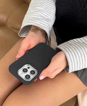 Gunmetal Alcantara (Silber) - MagSafe Handyhülle