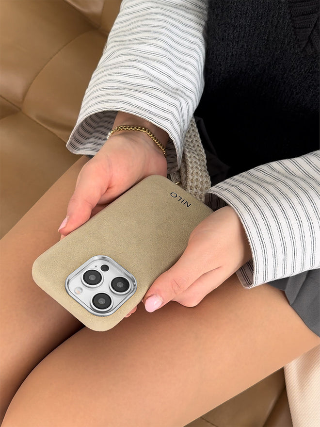 Nude Alcantara (Silber) - MagSafe Handyhülle IPhone 17